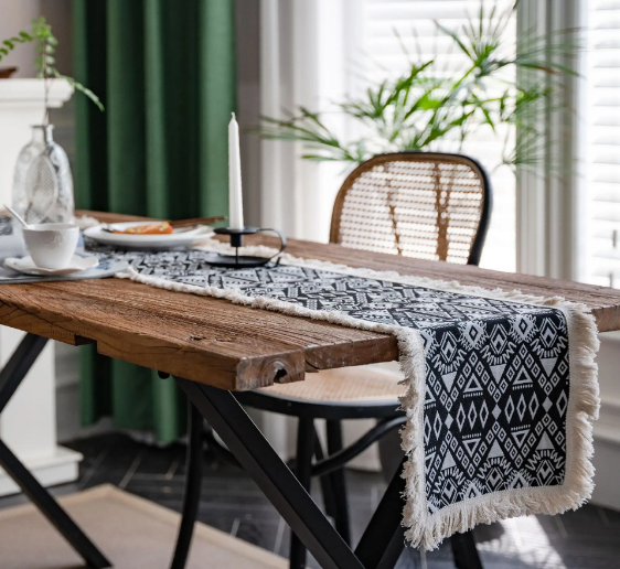 Jacquard Table Runner with Tassel Black and White Geometric Tablecloth Table Cover Home Party Decor Napkin TV Cabinet Dust Cover